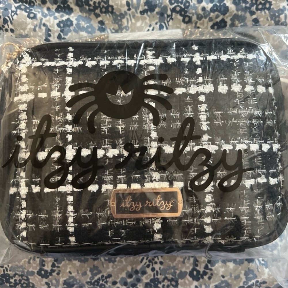 Itzy Ritzy Double Take Crossbody Diaper Bag